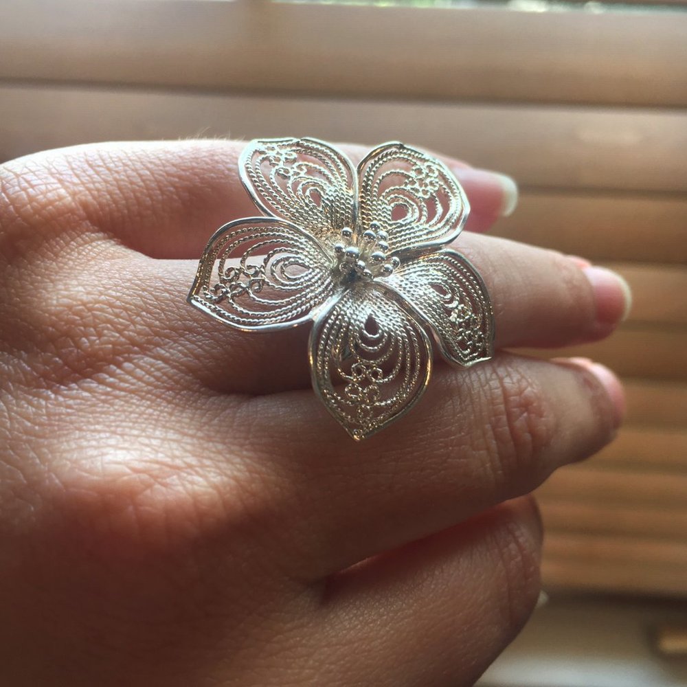 925 Silver Filigree Flower Cocktail Ring